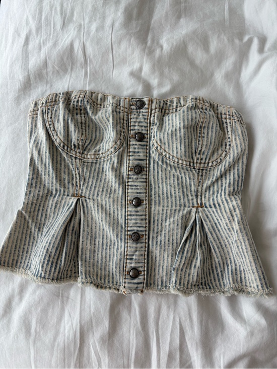 Pilcro Dresses & Skirts - Striped Denim Button-Front Peplum top Blue/White
